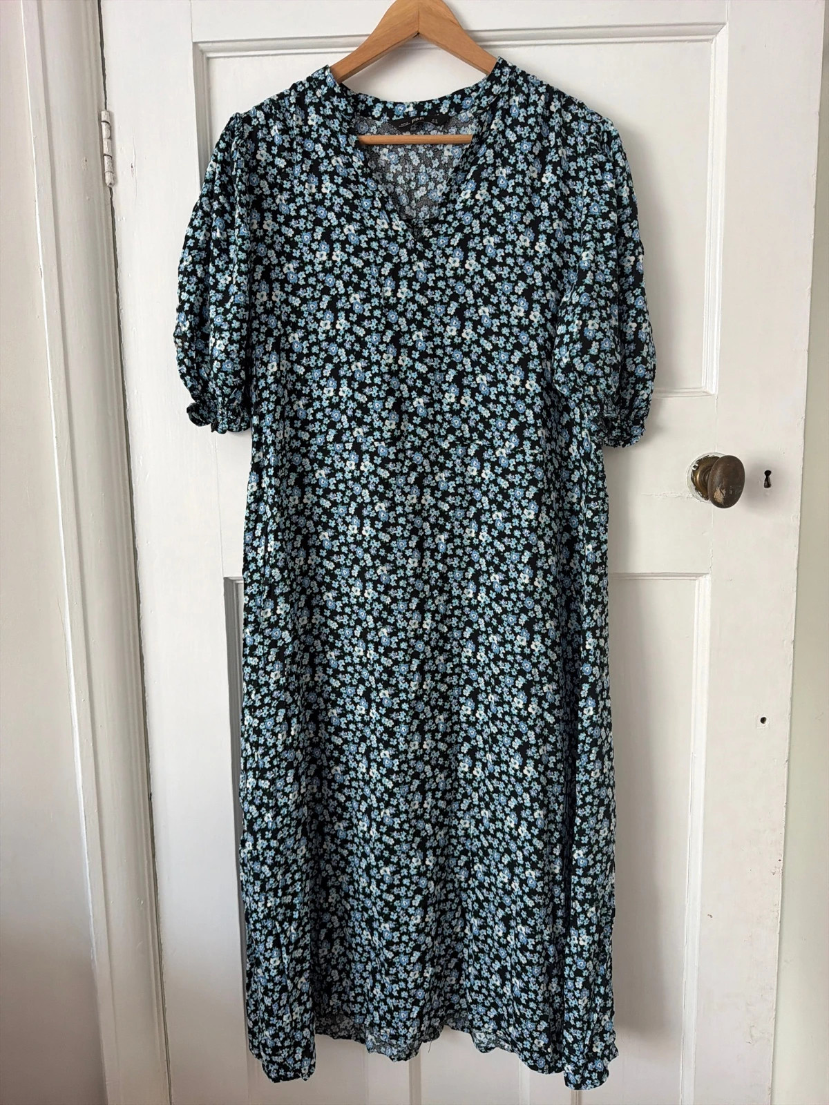 F&F Blue Floral Midi Dress – Size 18