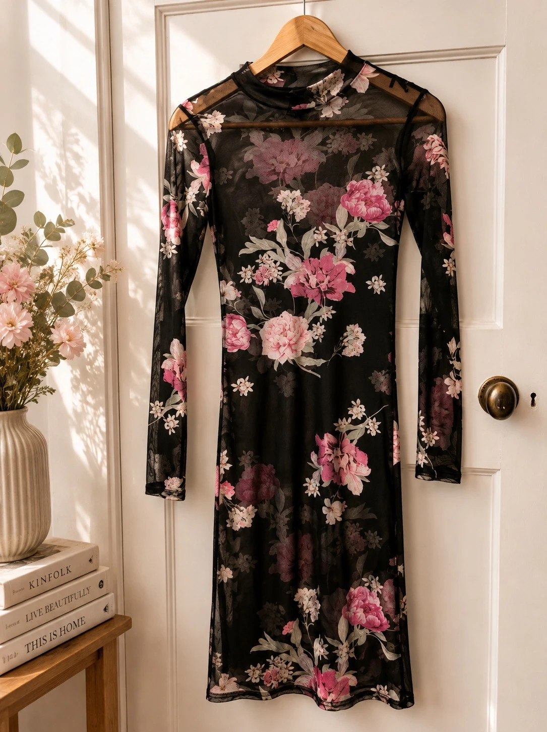 New Look Black Floral Mesh Bodycon Dress – Size 6