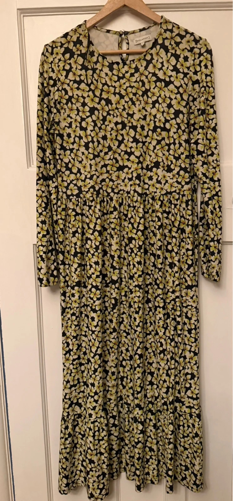 Warehouse Floral Midi Dress – Size 10