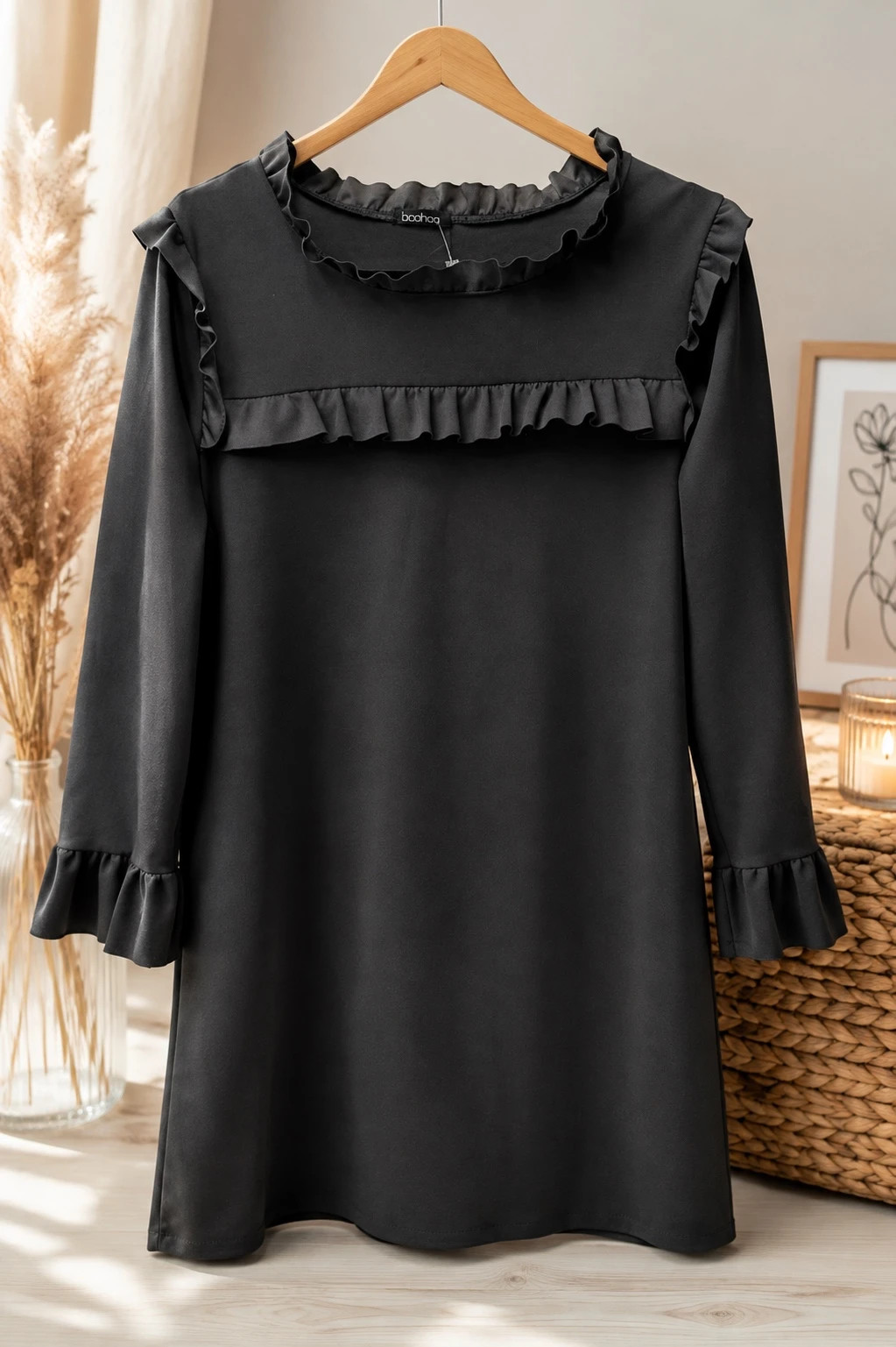 Boohoo grey Ruffle Mini Dress – Size 14