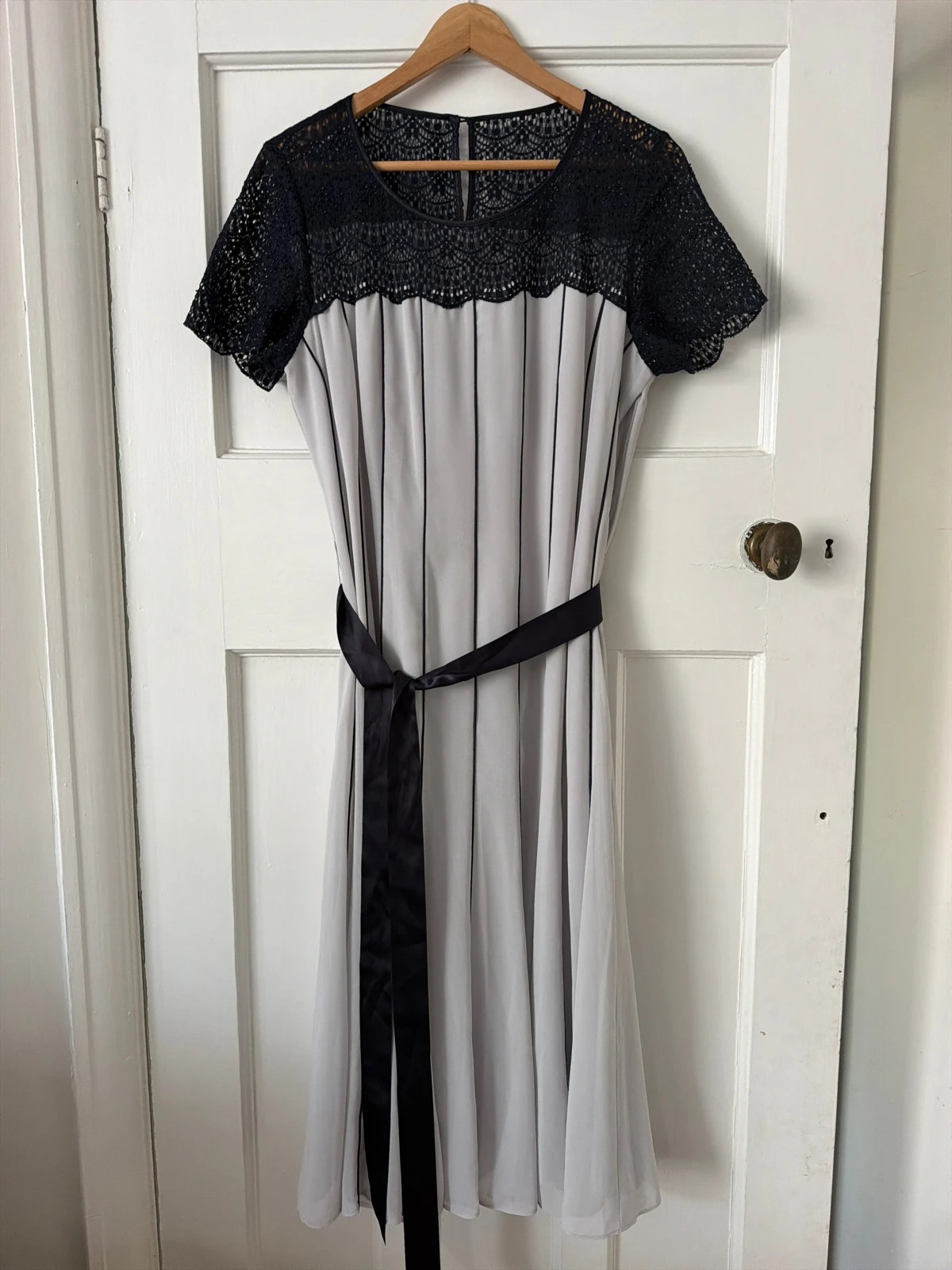 Grey & Navy Lace Chiffon Midi Dress Size 14 | Occasion Wedding Guest