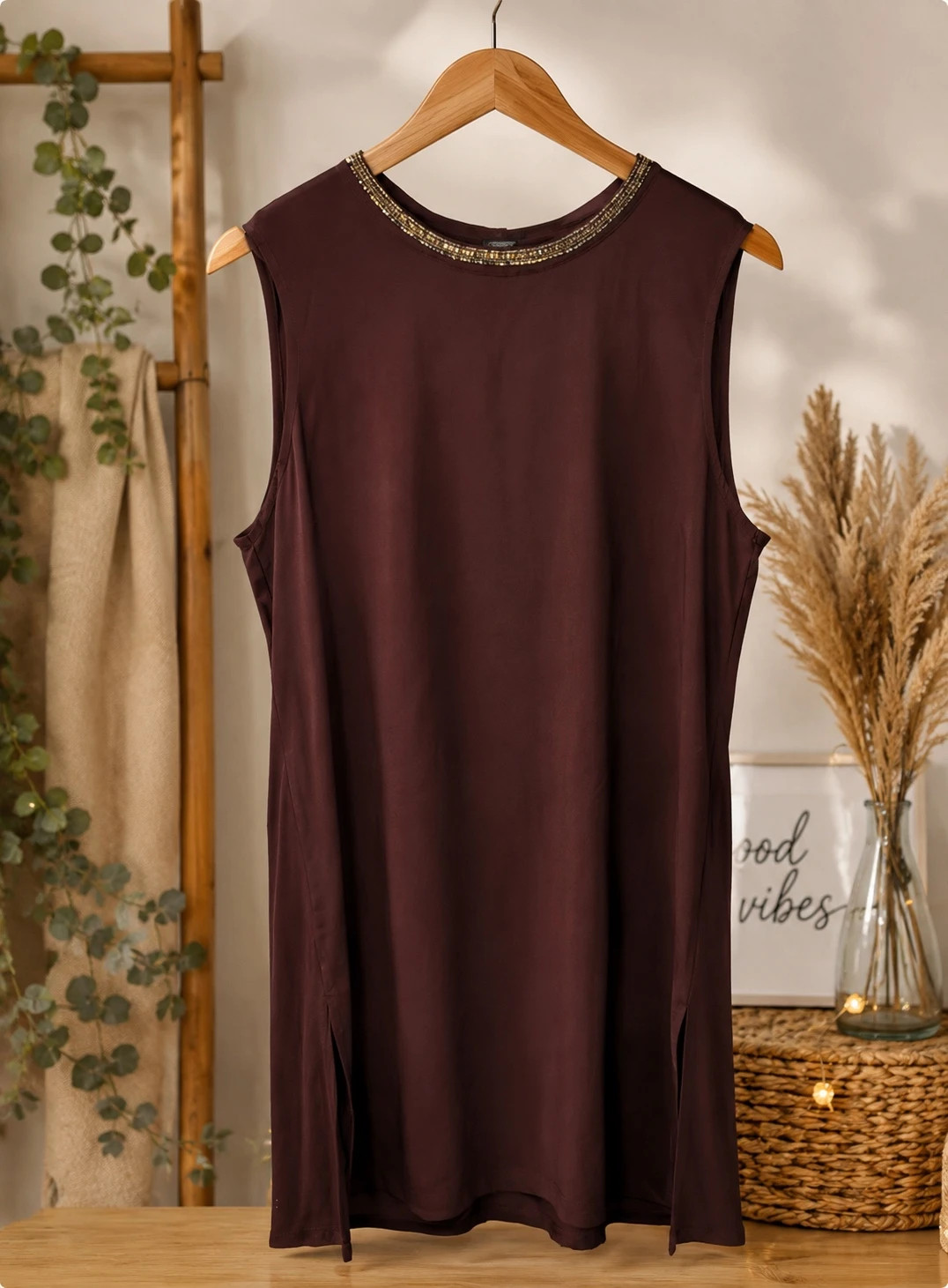 Next Burgundy Embellished Sleeveless Longline Top – Size 20