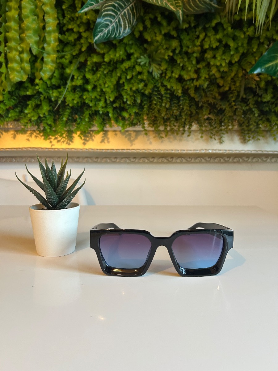 Chunky Square Style Sunglasses Blue / Purple Lens