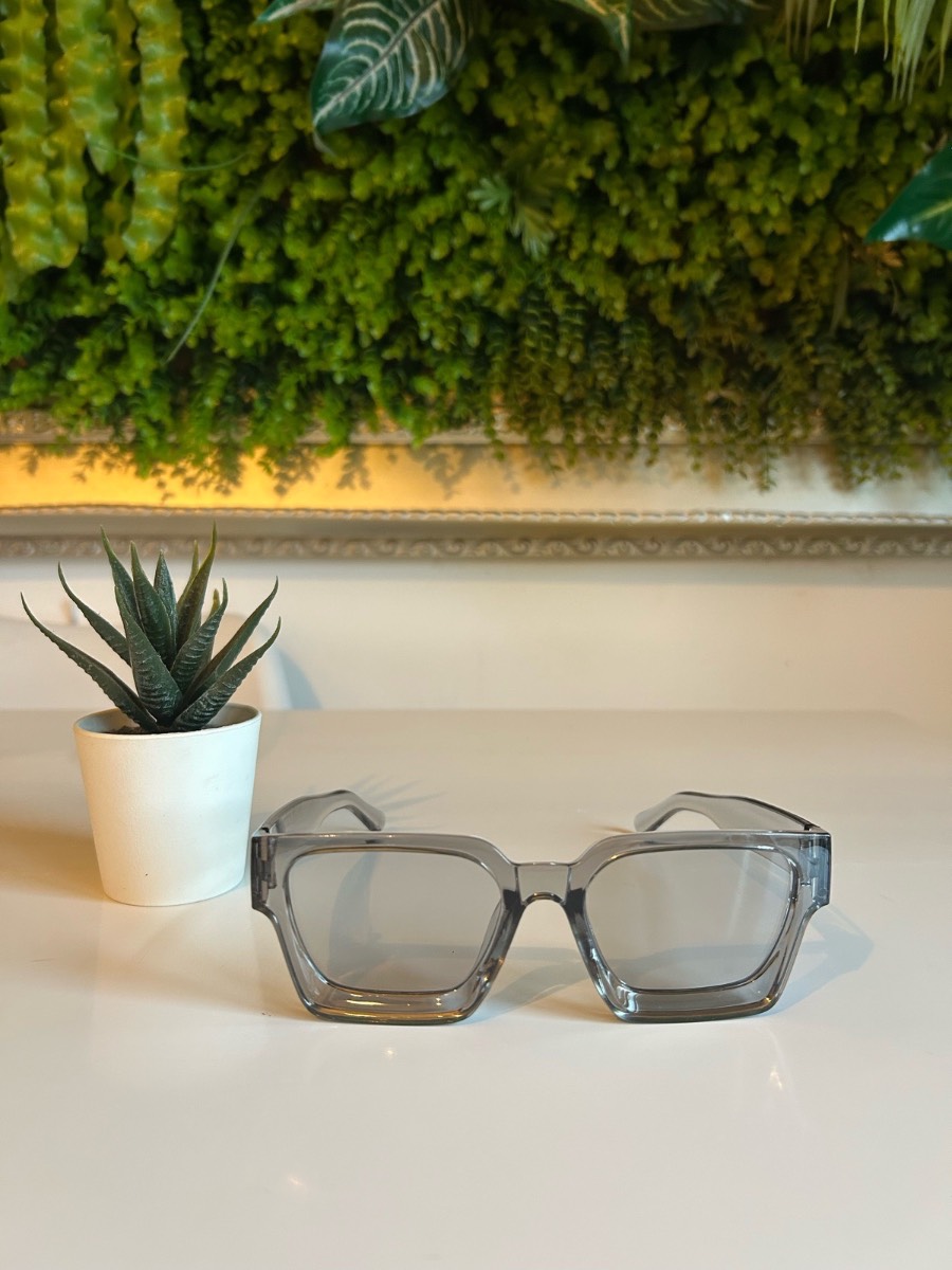 Chunky Square Style Sunglasses Clear Grey
