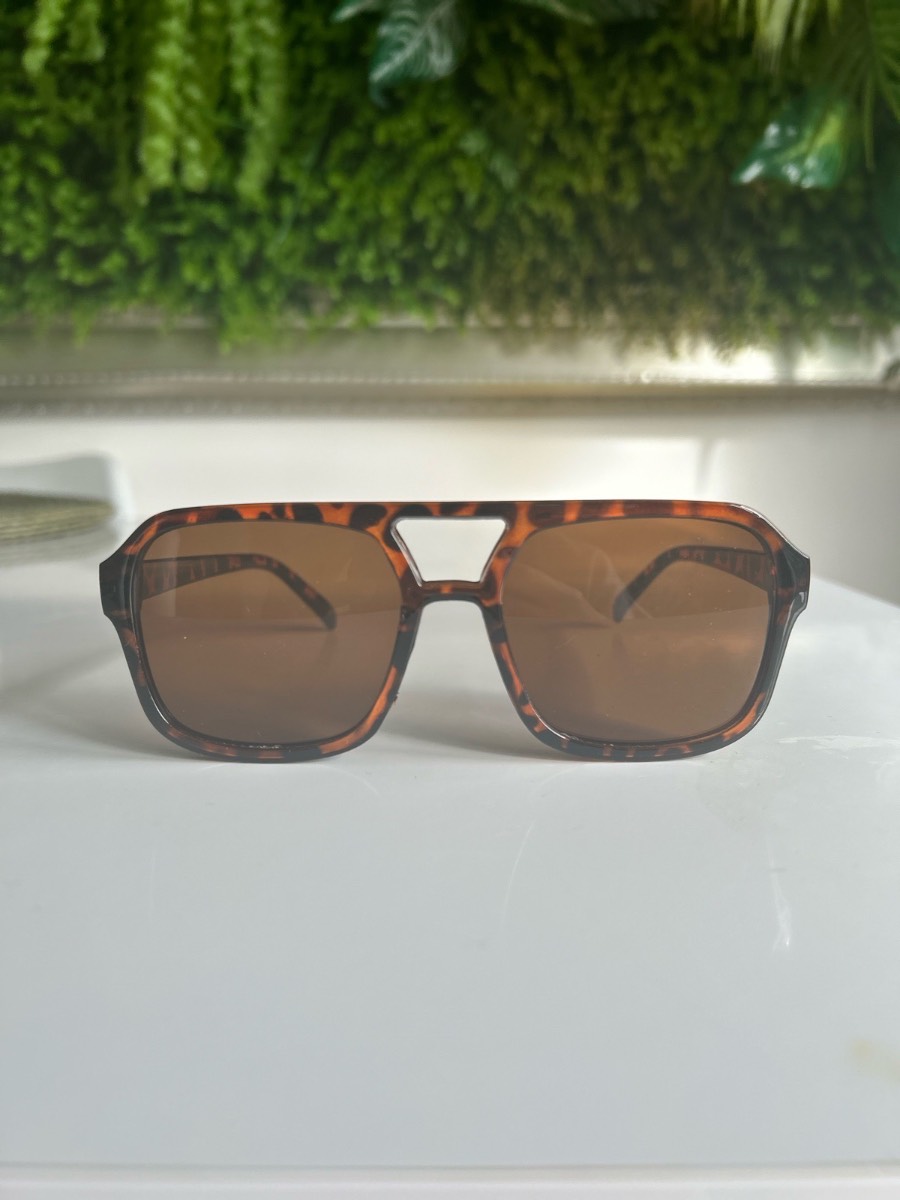 Retro Tortoiseshell Square Aviator Sunglasses