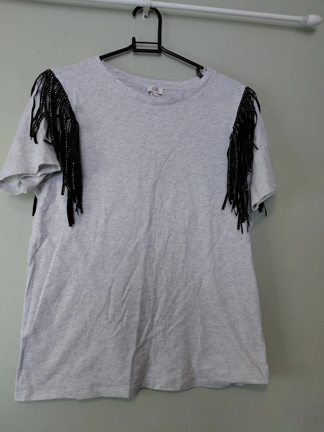 T shirt size 8