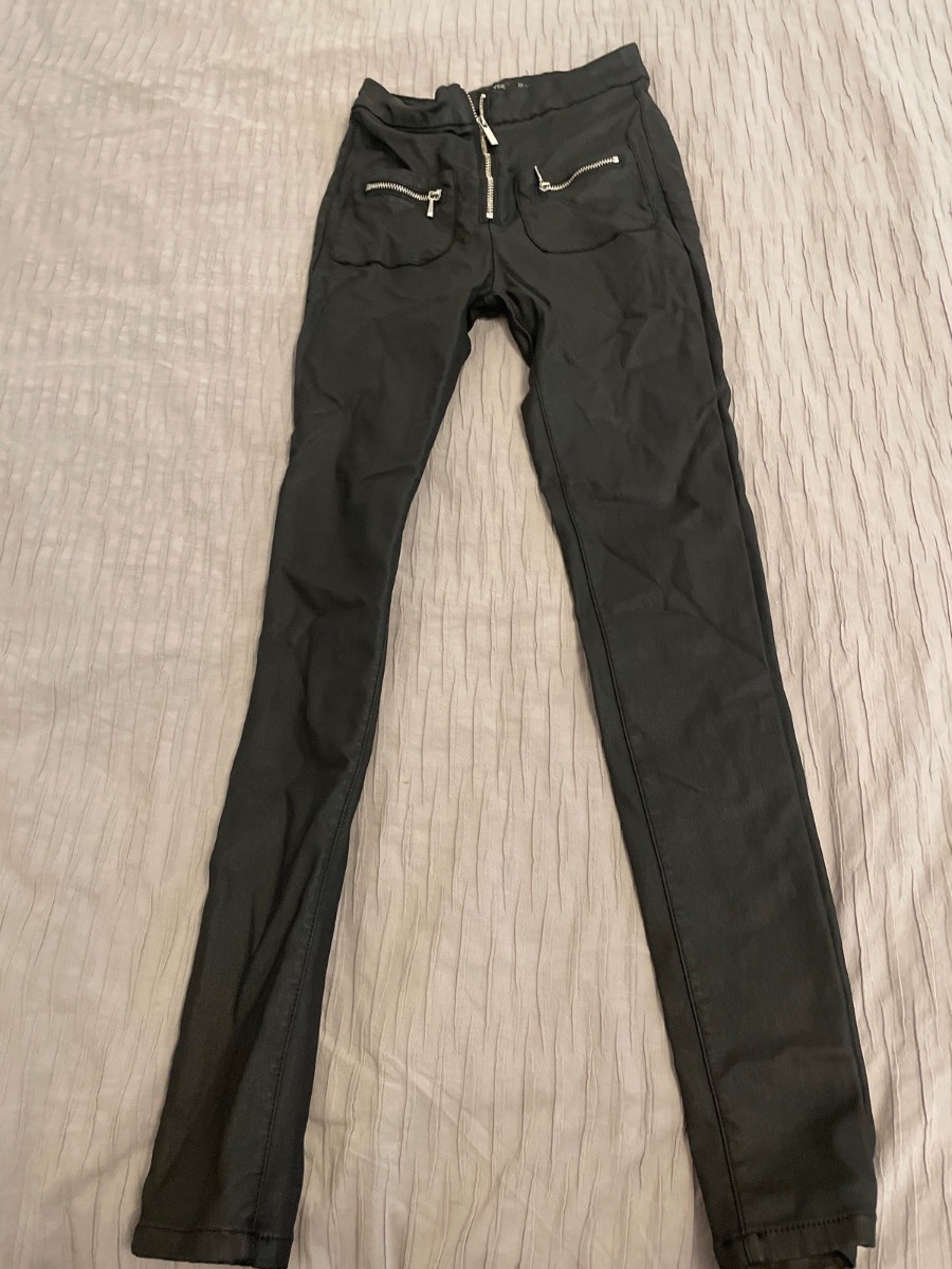 Daisy black trousers