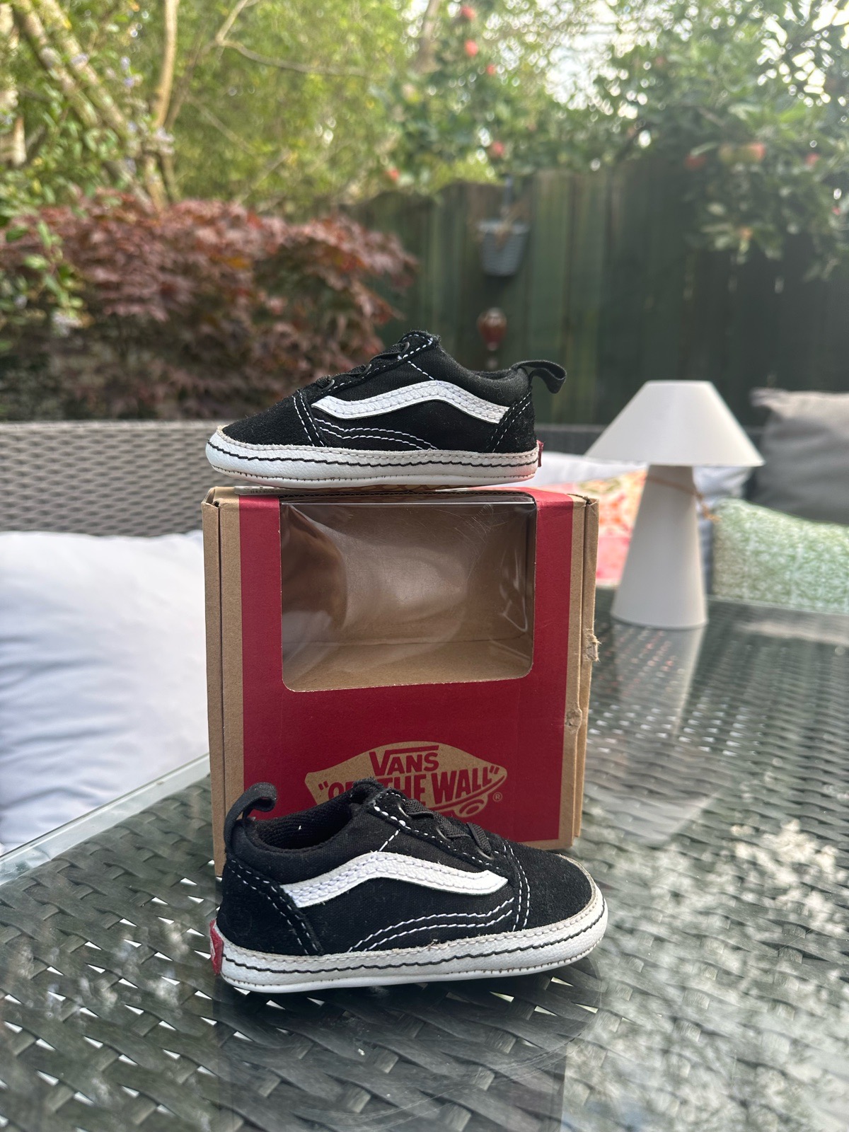 Vans old school crib baby shoes - size uk 3.5 kids