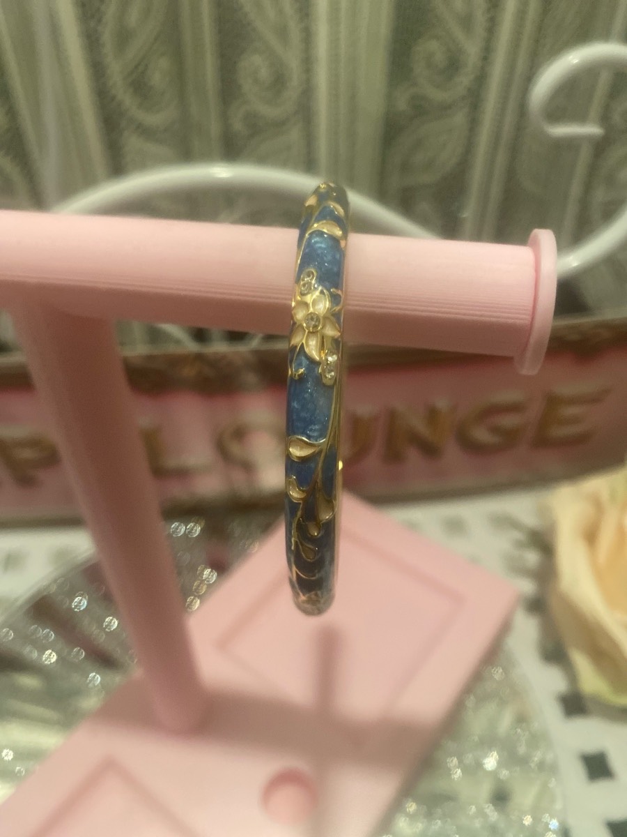 Floral cubic zirconia & enamel hinged bracelet