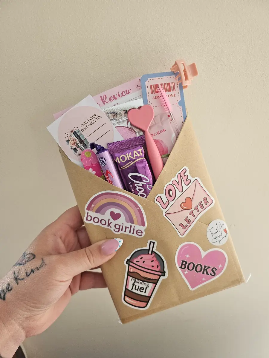 Romance blind date with a book