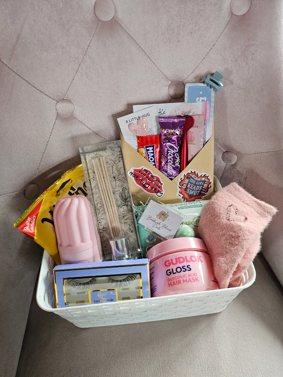 bookish gift set