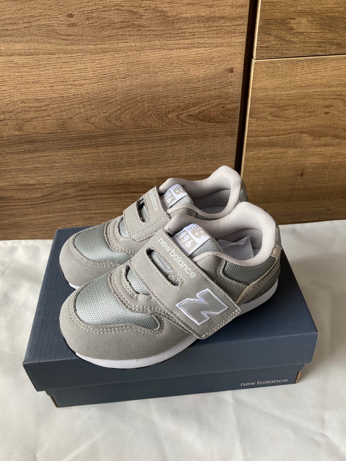 New Balance 996 - Grey - UK C9.5