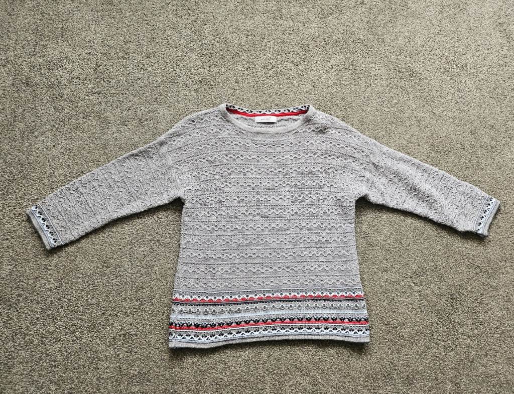 Per una ladies size 8 jumper