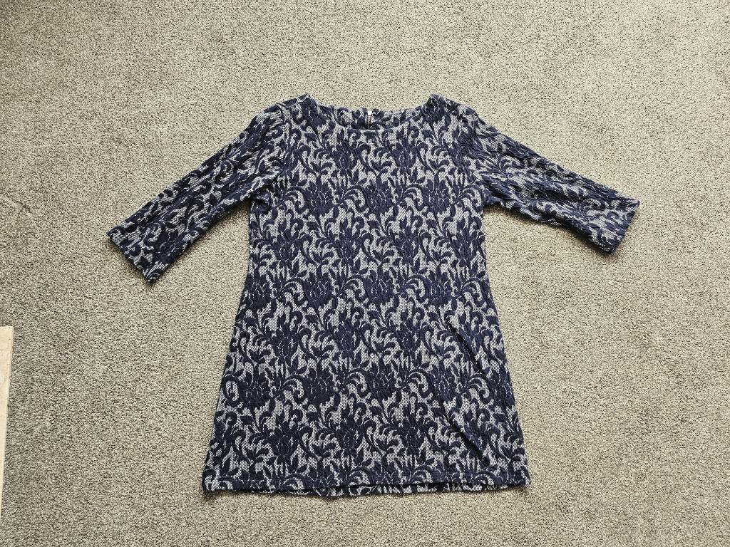 White stuff ladies size 16 cotton jacquard jersey tunic dress.