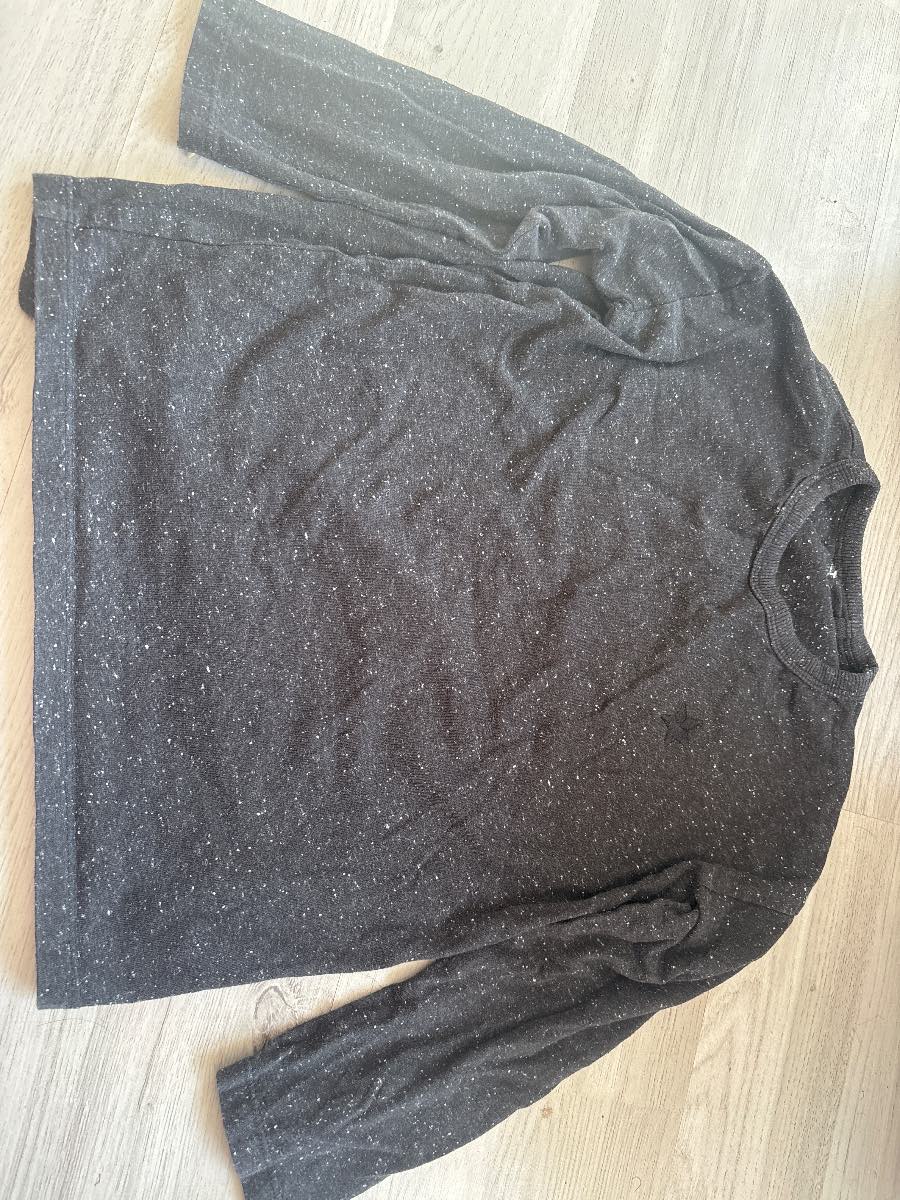 Black speckled long sleeve t shirt