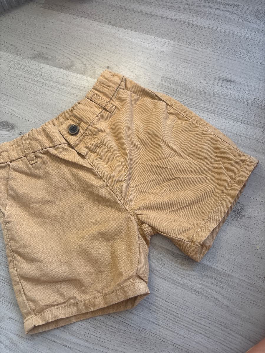Brown shorts