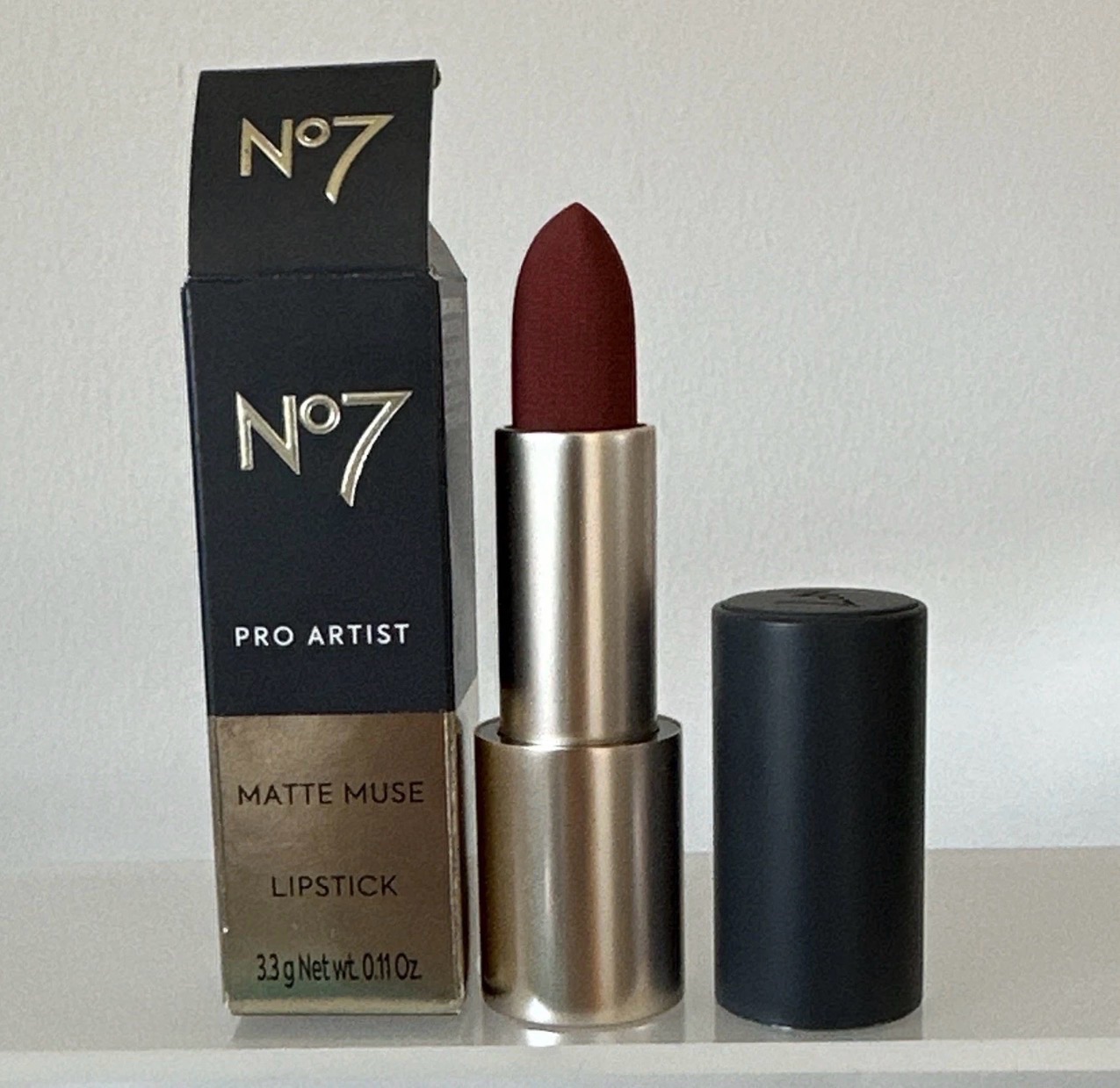 No7 Pro Artist Matte Muse Lipstick – Berry Icon 3.3g