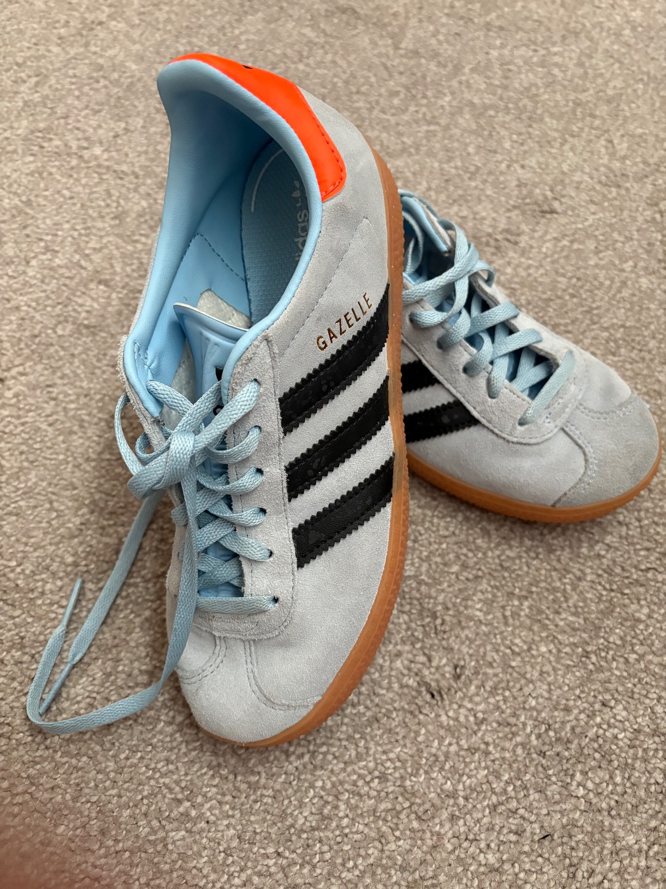 Adidas Gazelle Junior Trainers UK 2 Blue Suede Gum Sole