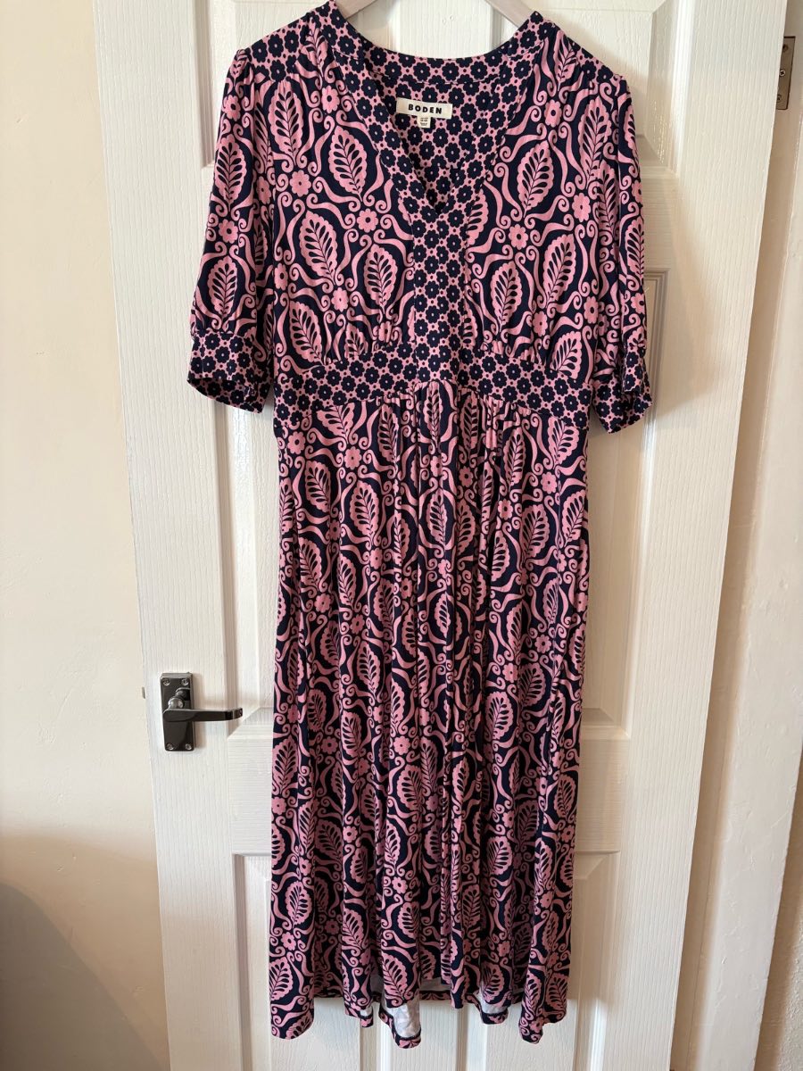 Boden Pink Navy Floral Paisley Dress UK 14R V Neck Ecovero