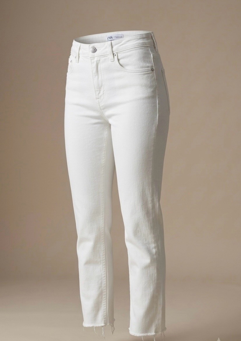 ZARA White Straight-Leg Raw Hem Ankle Crop Jeans - UK 8, W26 L25