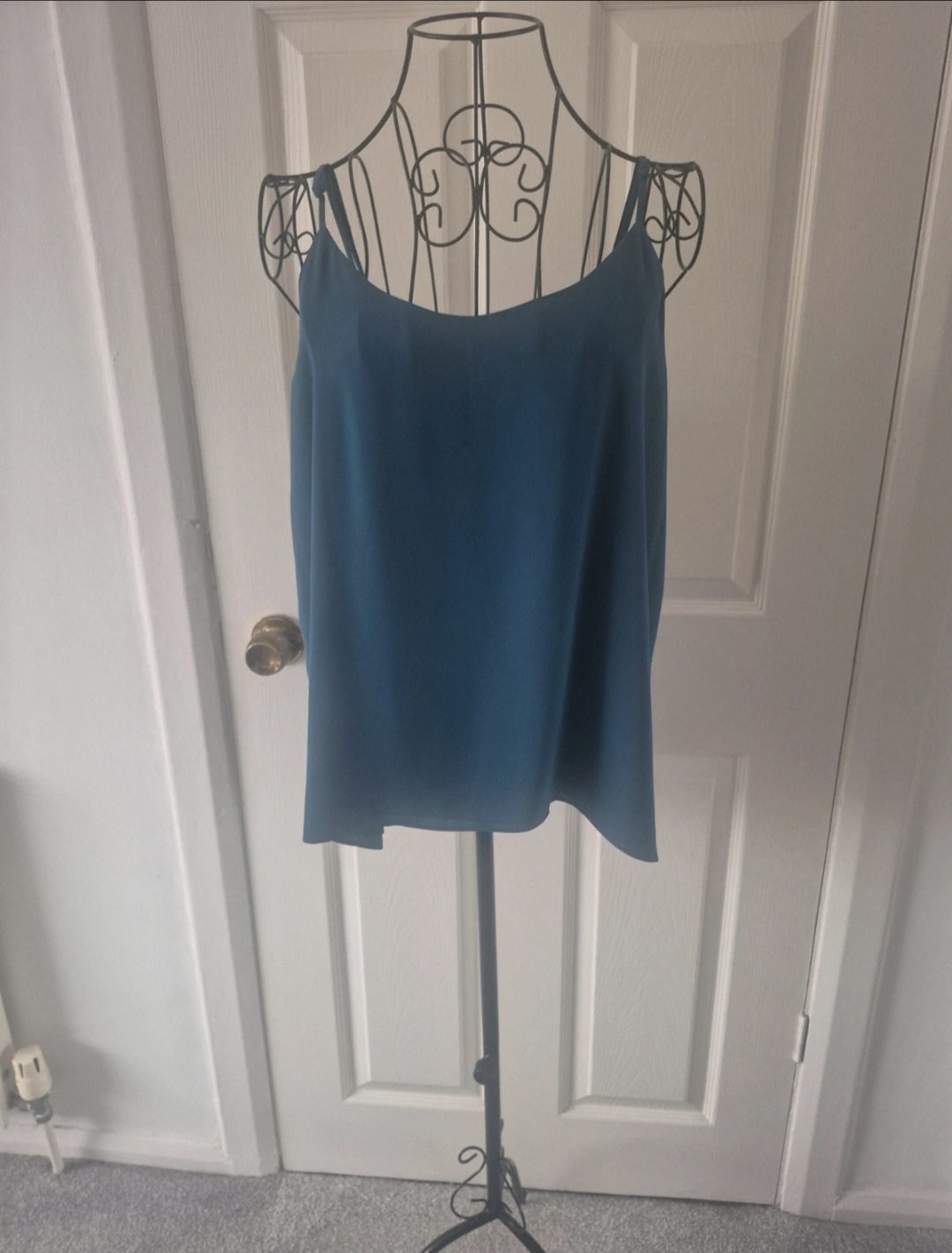 Oasis size 16 strappy top