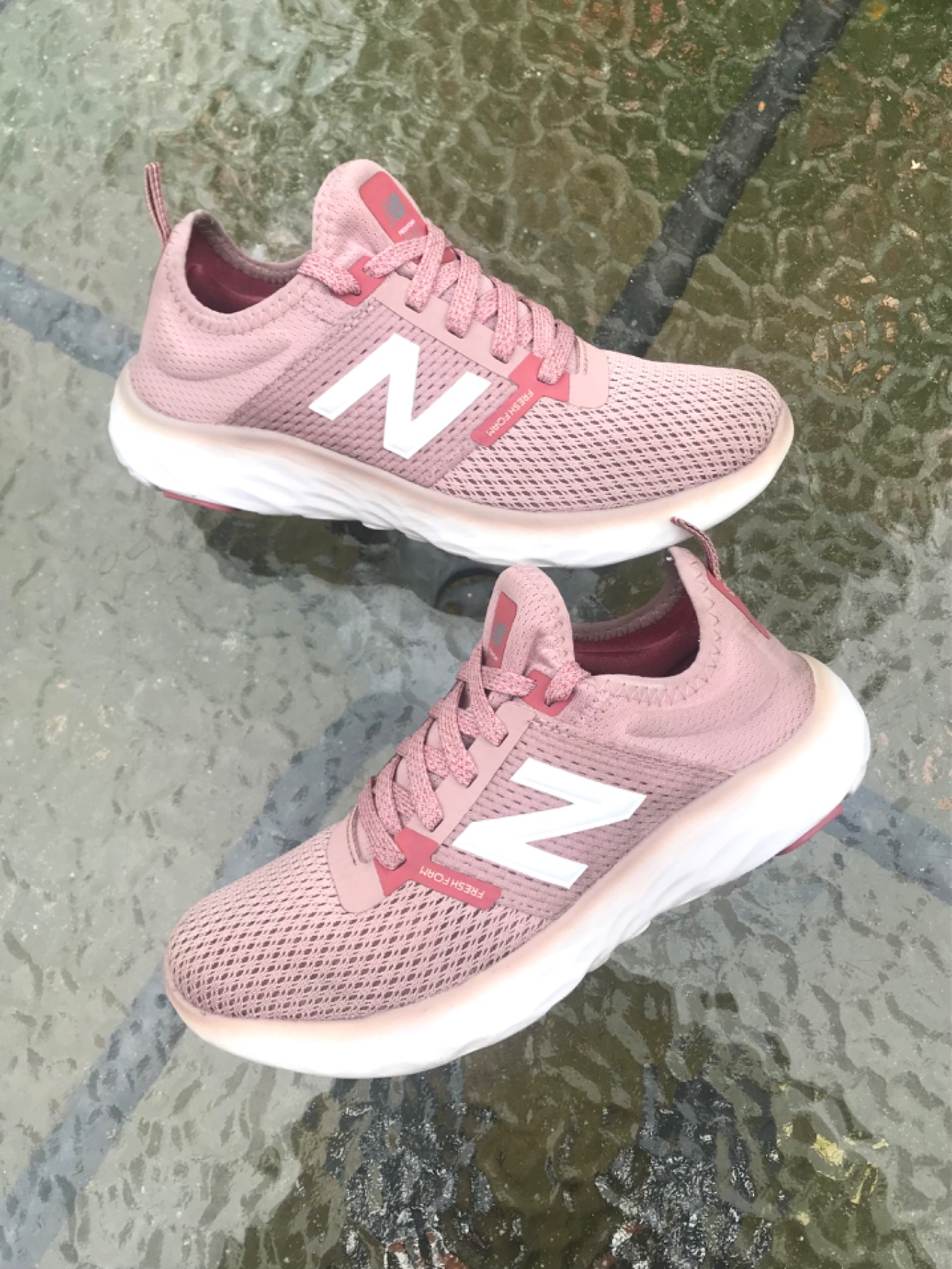New Balance Fresh Foam V2 Neutral Workout Fitness Running Shoes Dusty Pink 5 Uk