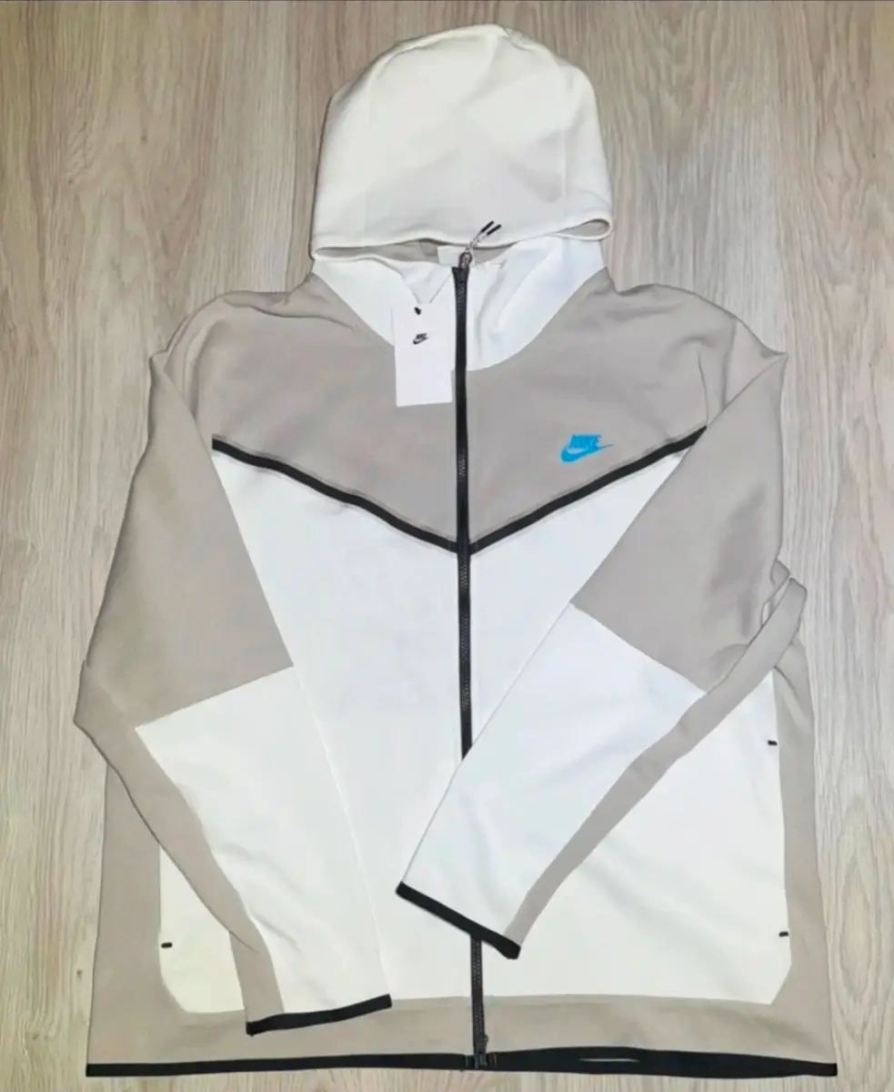 Mens Nike Tech Fleece Hoodie Size XXL