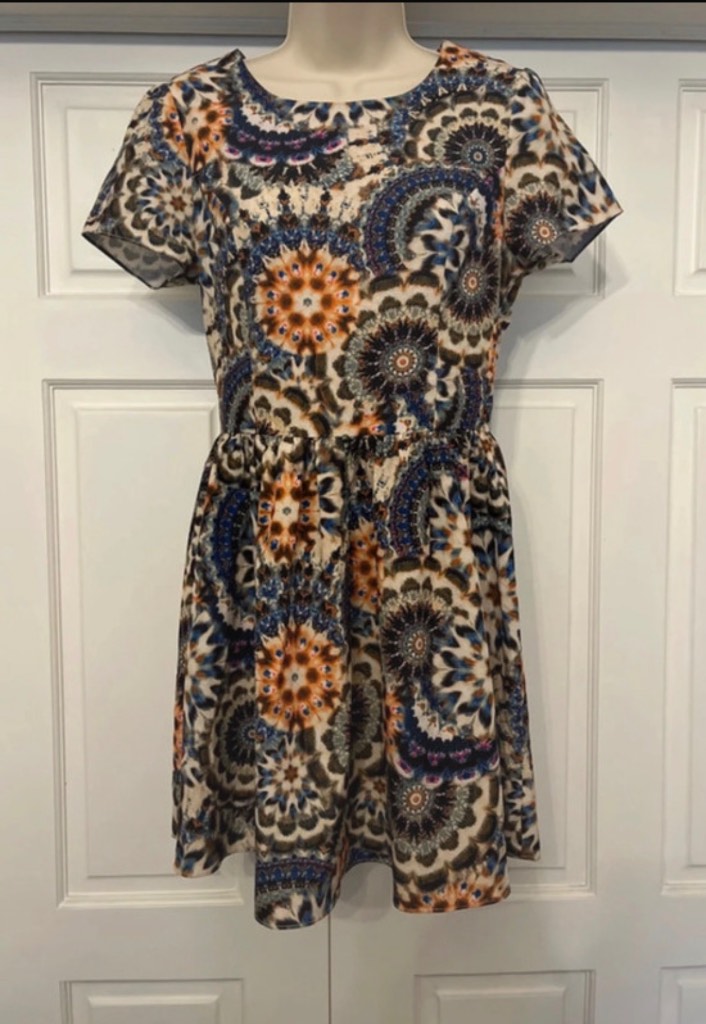 Miss Jolie, London dress