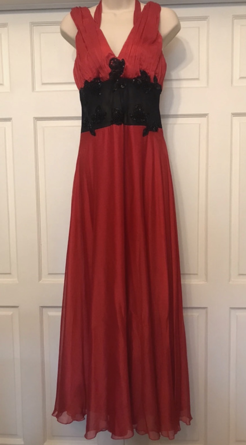 Beautiful red and black evening/prom dress