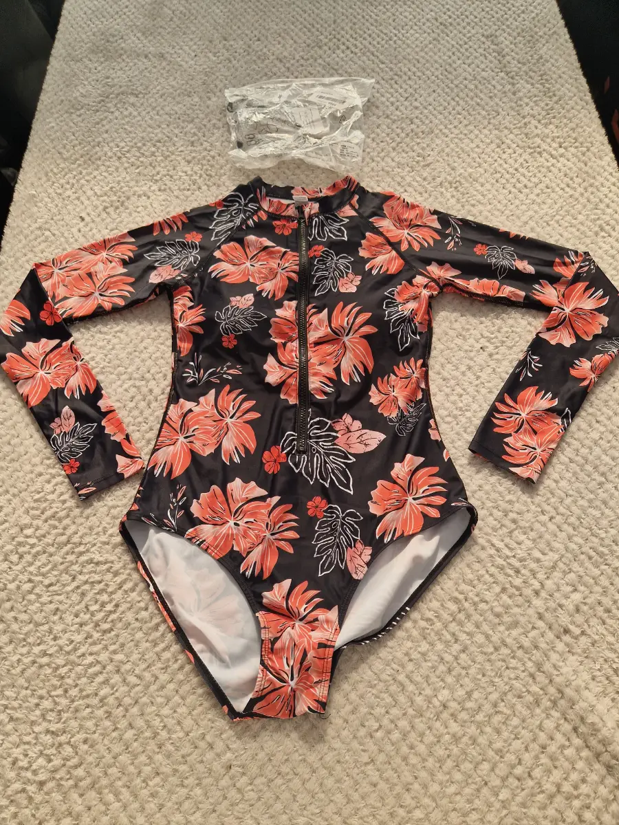 swimming costume orangre /black