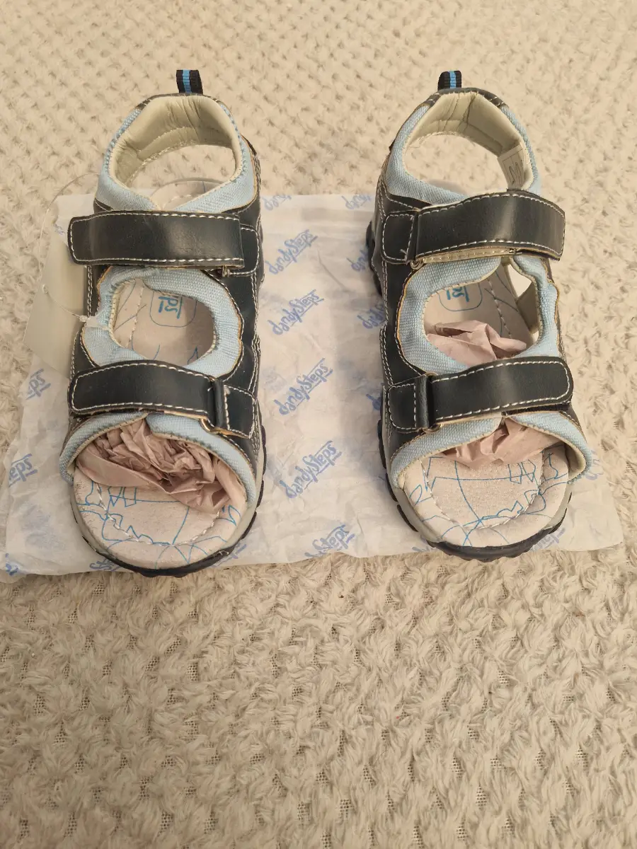 boys sandles