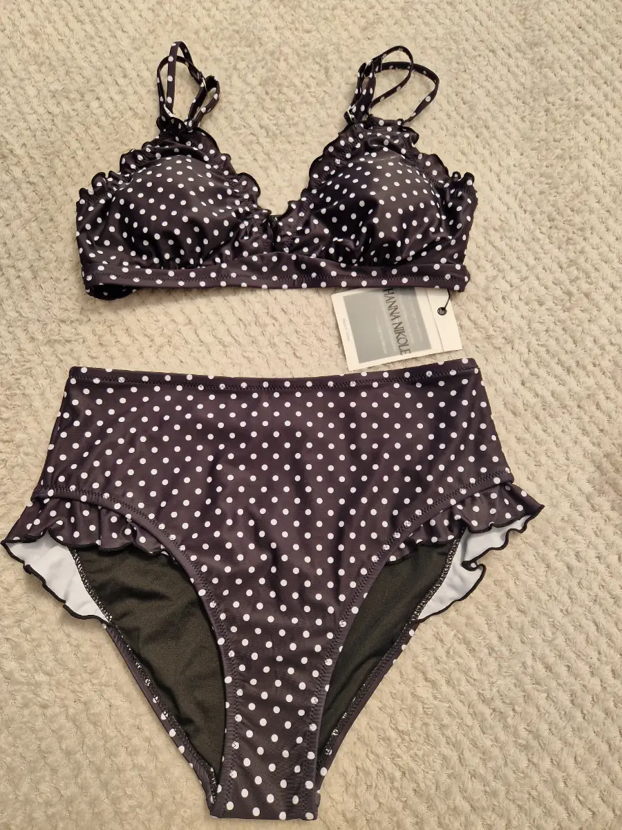 pocker dot bikini