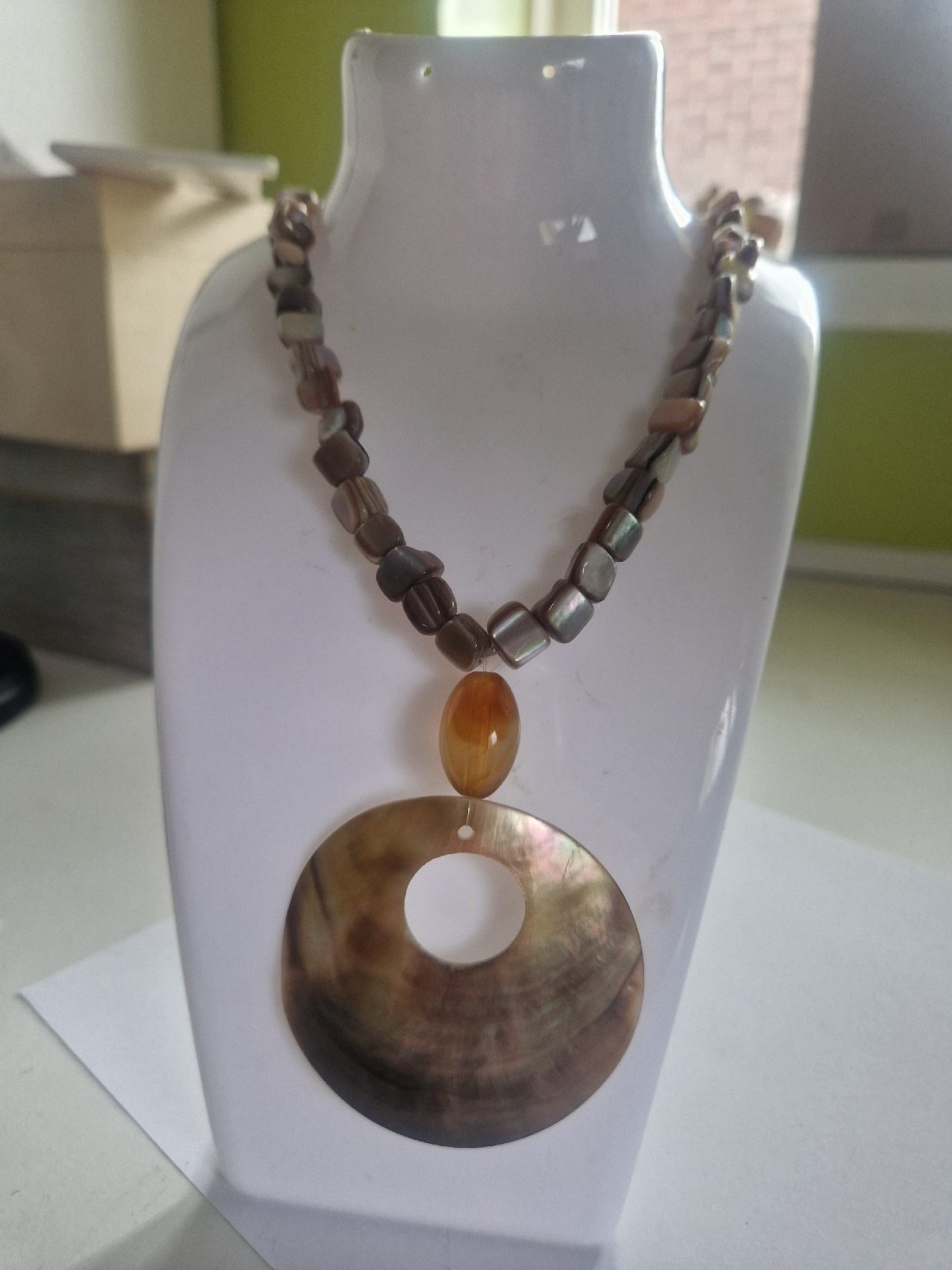 Boho Mother-of-Pearl Shell Pendant Necklace Beaded Chain