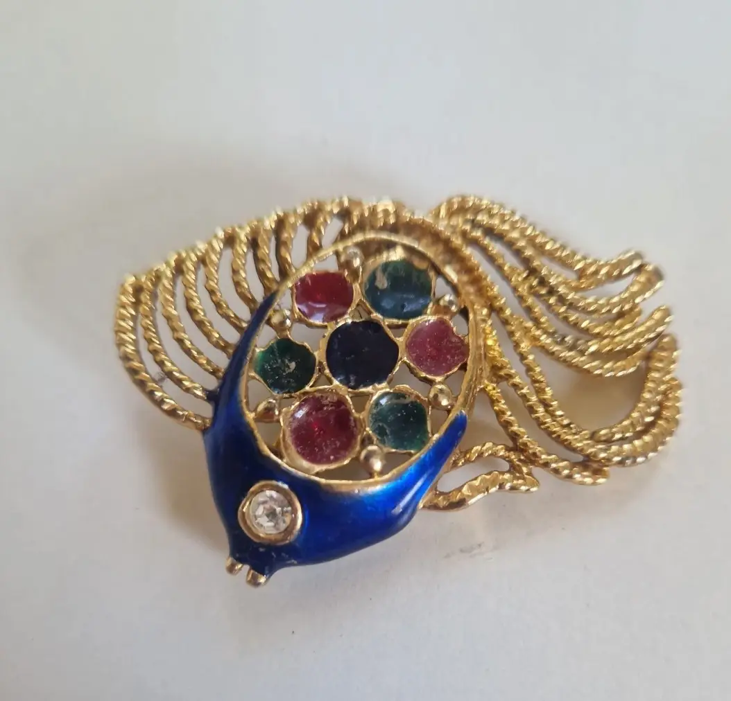 Vintage Gold-Tone Blue Enamel Fish Brooch – Multi-Colour Stones Crystal Eye