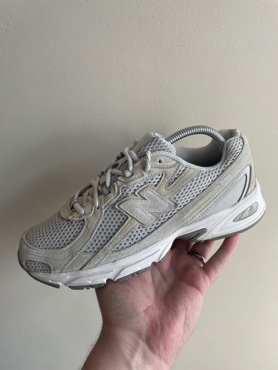 Women’s New Balance 740- Size UK 6.5- Great Condition