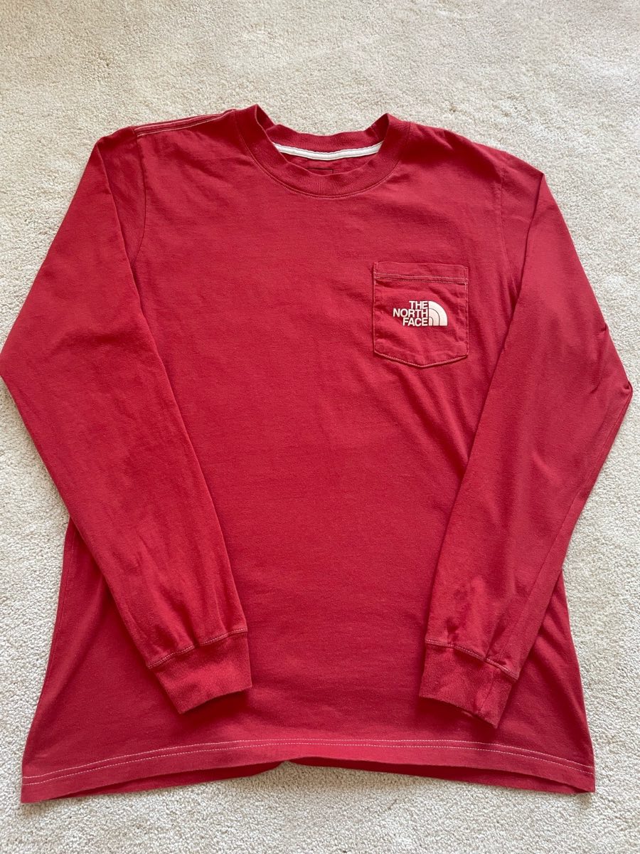 Mens Medium Red North Face Long Sleeve T-Shirt