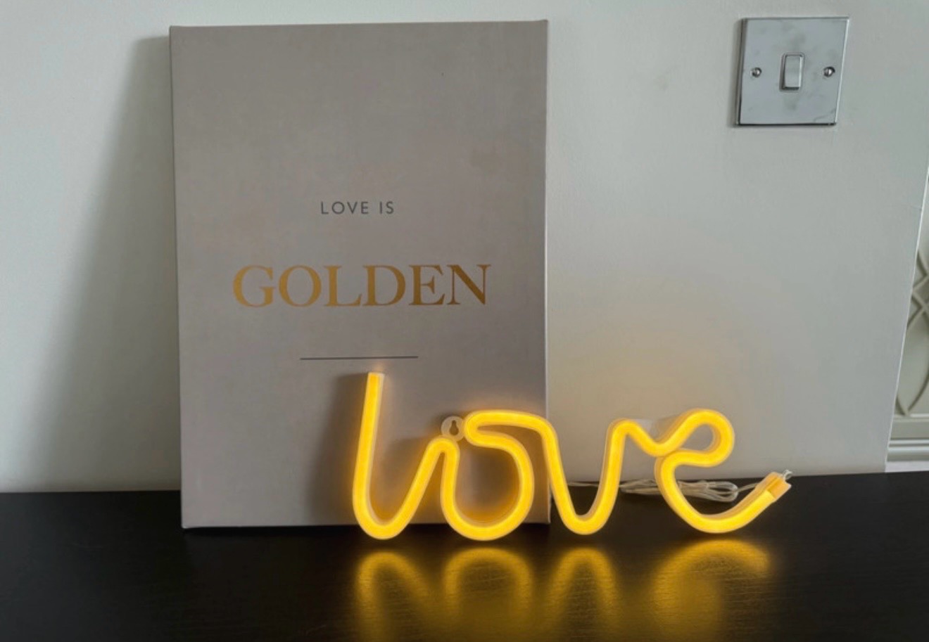 🚨BNWoT The Range Love Battery Operated Light & Canvas Home Decor RRP £25