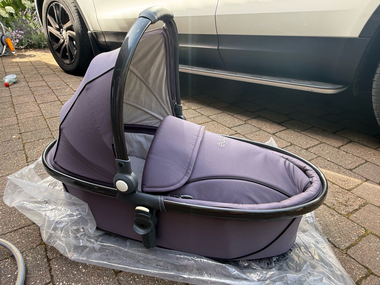 🚨 BNWT Egg Pushchair Buggy Carrycot in Purple for Baby Bassinet Pram RRP £310