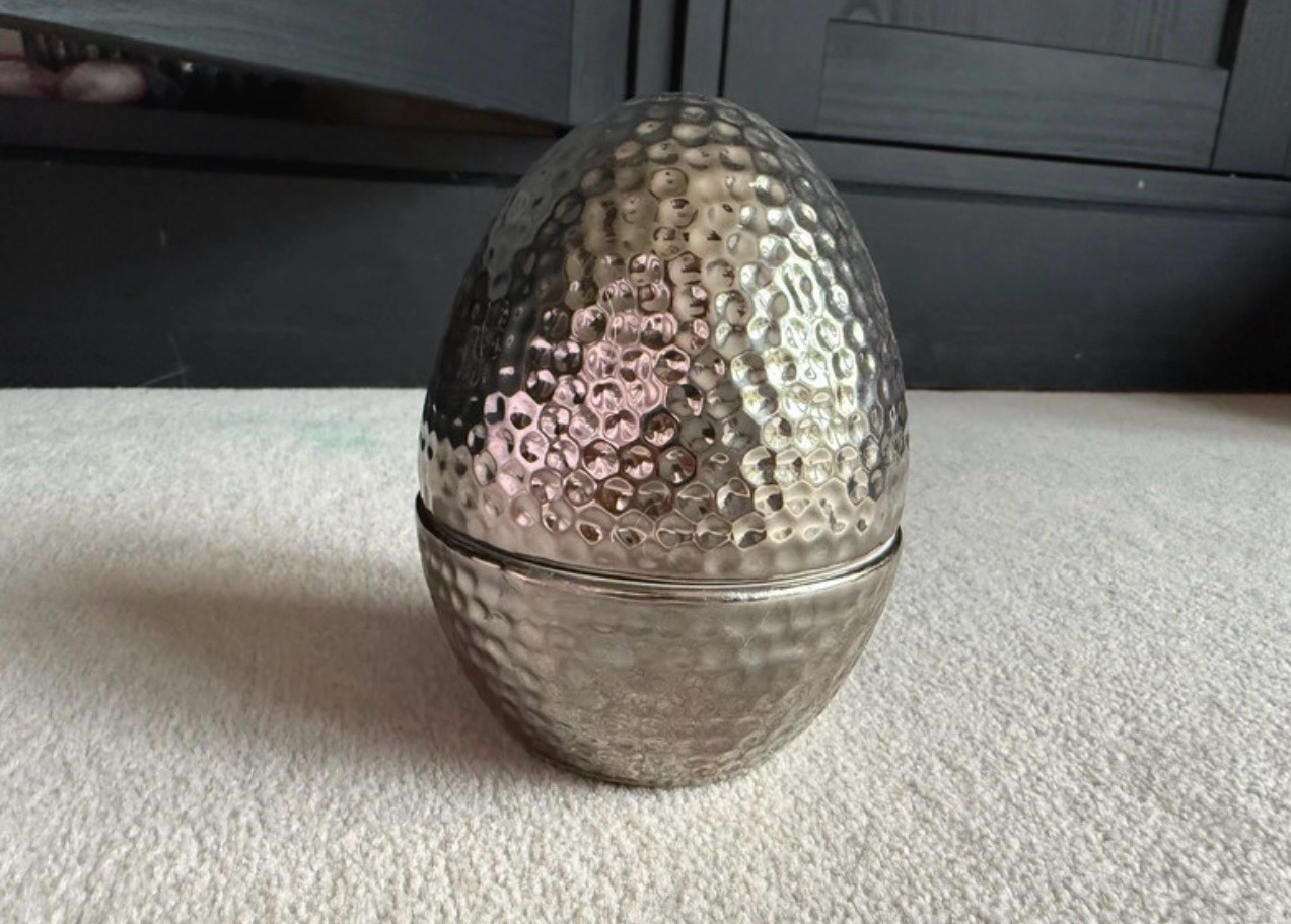 🚨 BNWoT Fink Silver Dimpled Egg Decoration Jewellery Pot Storage RRP £35
