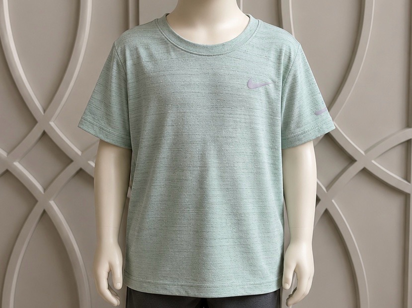 🚨 Worn Once Nike Sage Green Dri-fit T-shirt Small 8-10 Years RRP £24