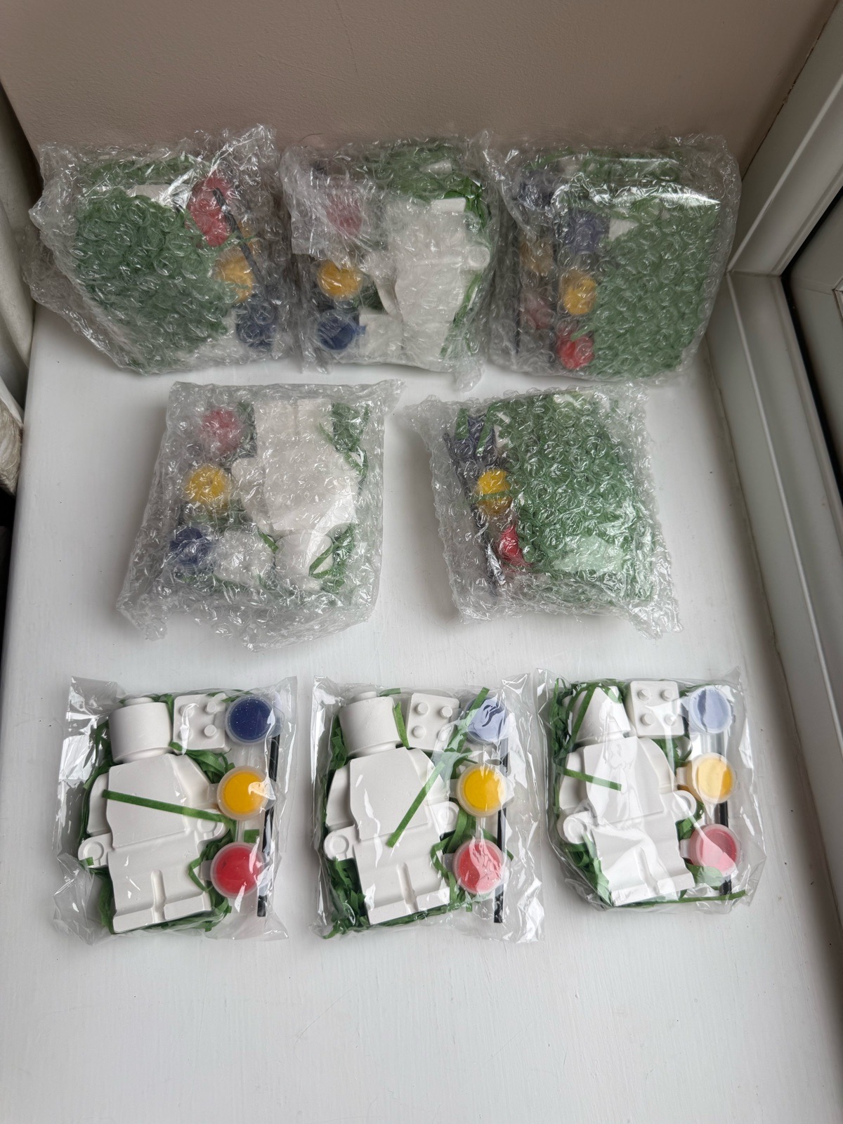 🚨 BNWoT x13 Assorted Paint Your Own LEGO Figure Craft Kit Viral Party Bag Favour Wedding £4 each