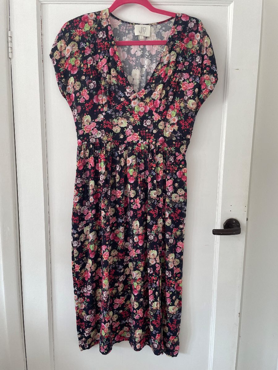 Joy vintage floral midi dress size 12