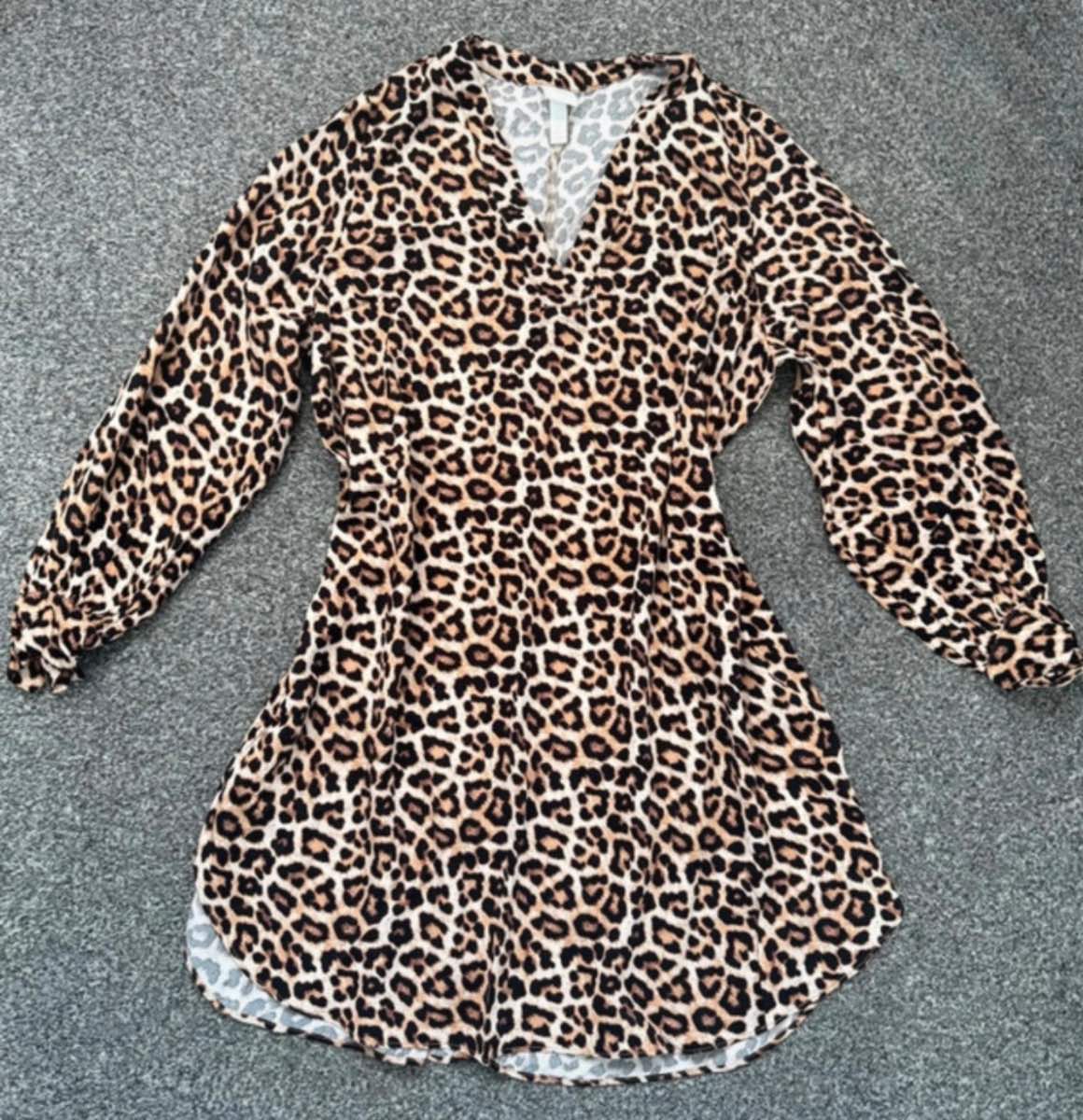 Animal print short dress/long tunic from H&M in a size small.