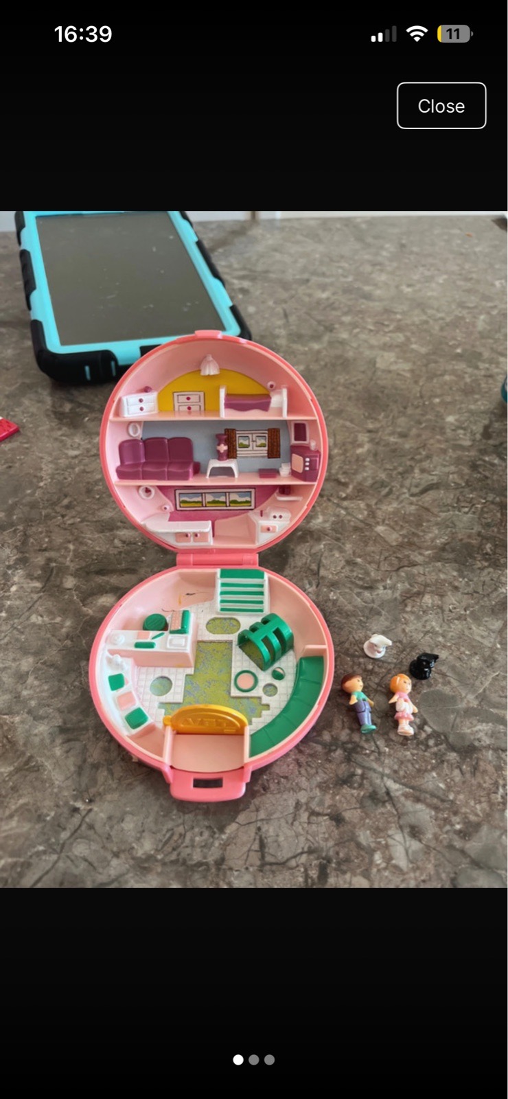 1989 Polly pocket animal hospital