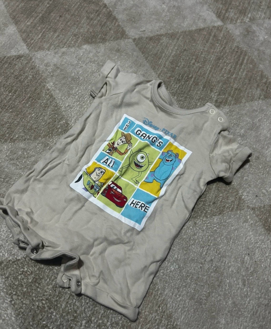 Boys age 0-3 months Pixar romper