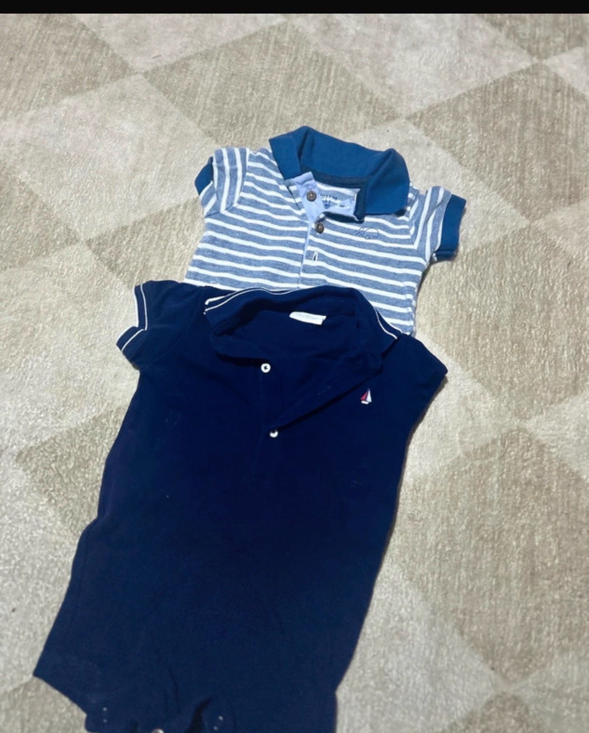 Bundle of 2 baby boy age 3-6 months rompers