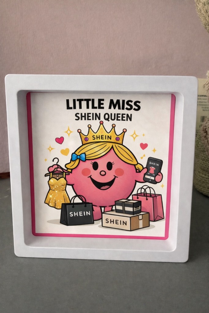 1 little miss shein queen mini frame 9cm x 9cm