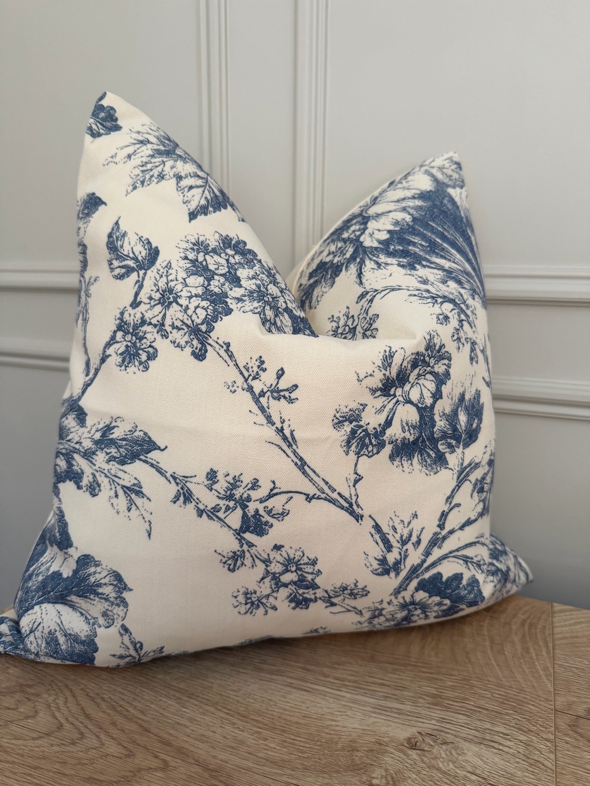 Blue floral set of 2 cushion covers