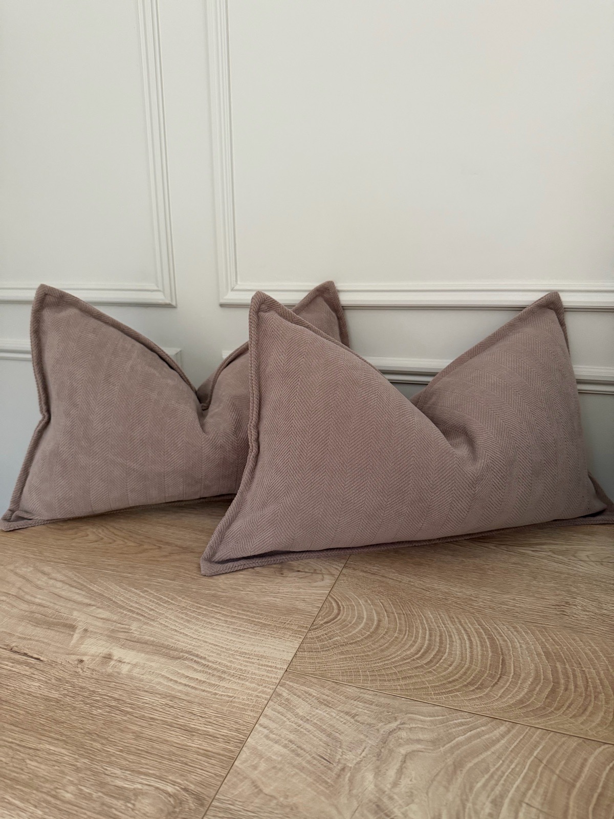 Set of 2 taupe cushion covers