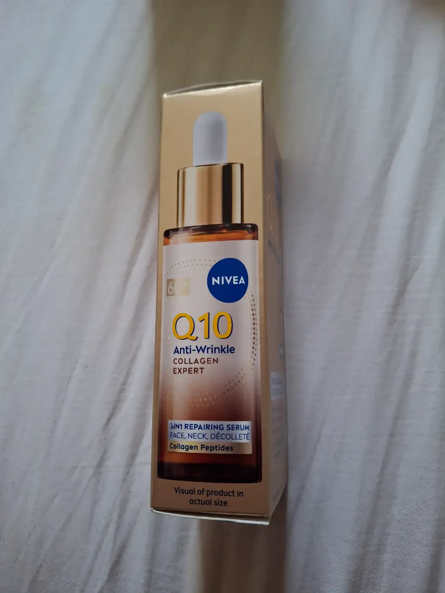 NIVEA Q10